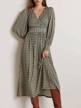 boden emilie midi dress Boden Emilia Embroidered Midi Dress Sz US 2 Navy Blue Floral Excellent  Spring